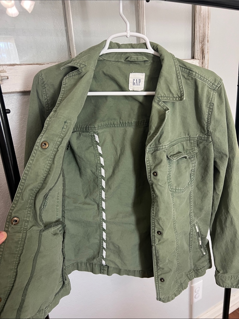 GAP Olive Utility Jacket with Flap Pockets - Picture 4 of 5